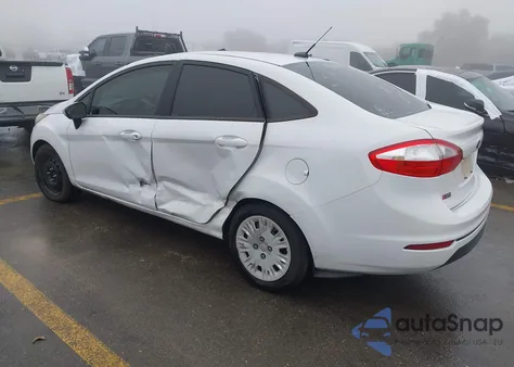 2016 Ford Fiesta S z USA, uszkodzony, nr VIN 3FADP4AJ3GM143114